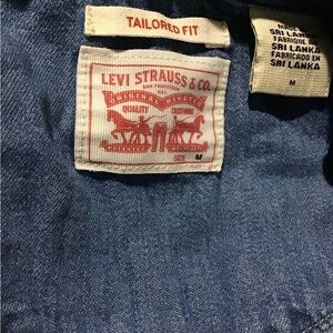 Levi's Slim Fit Jeans in Classic Blue
